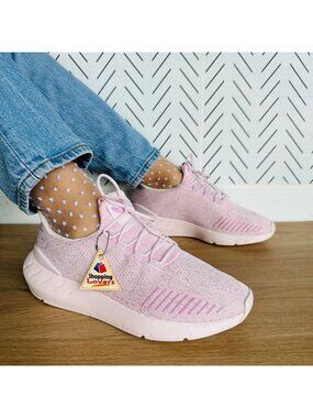 ⭐Adidas Originals Swift Run 22 Decon Women Comfy Shoes Sz 8.5 Pink Purple GW6884